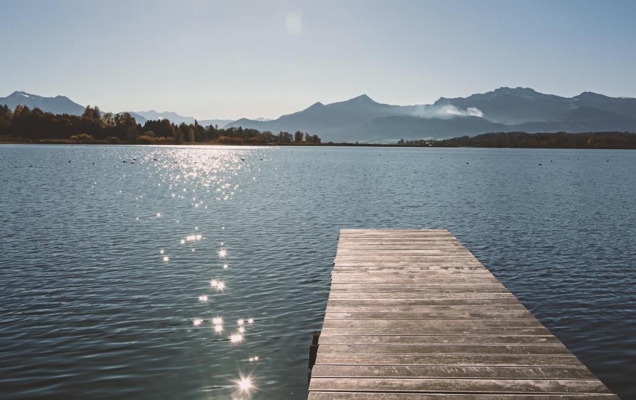 Naturnahes Familienchalet Mit Garten - Wifi - Netflix - Nur 15 Minuten Vom Chiemsee Und 35 Minuten Von Muenchen Entfernt Vogtareuth Exteriör bild