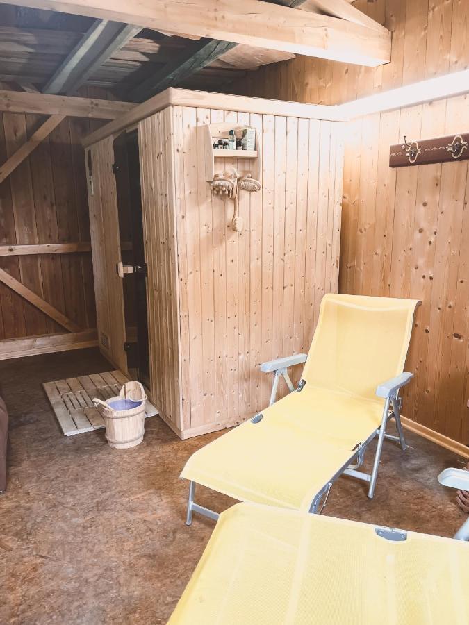 Naturnahes Familienchalet Mit Garten - Wifi - Netflix - Nur 15 Minuten Vom Chiemsee Und 35 Minuten Von Muenchen Entfernt Vogtareuth Exteriör bild